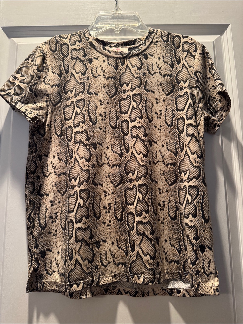 GB girls Beige and Black Snake-Print Short Sleeve Tee